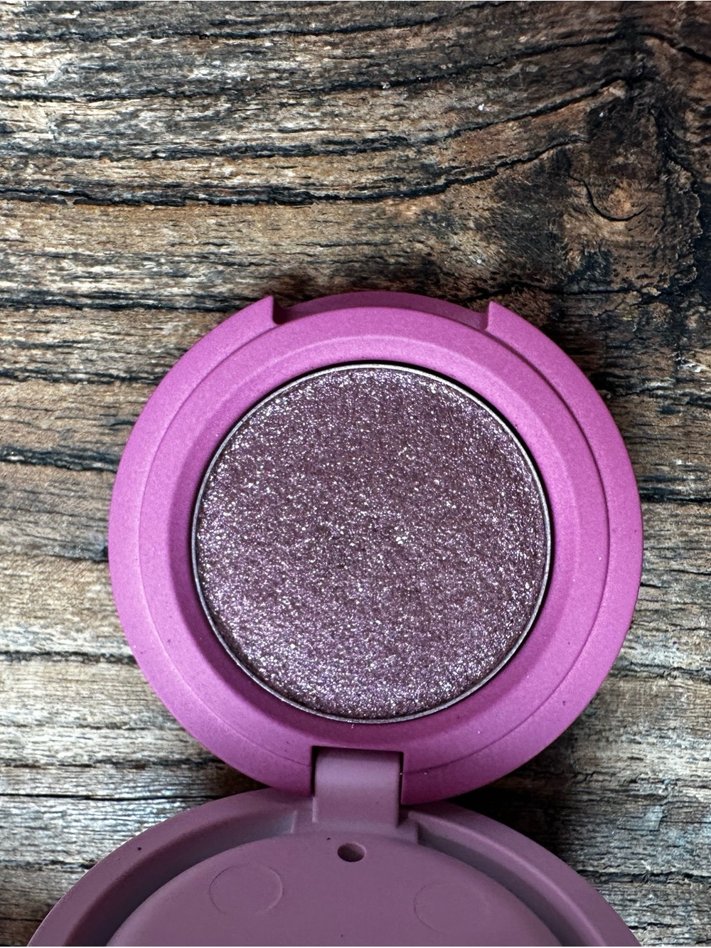 Kaja Beauty Bento Bouncy Shimmer Eyeshadow Trio — Pink Gradient - Picture 6 of 6